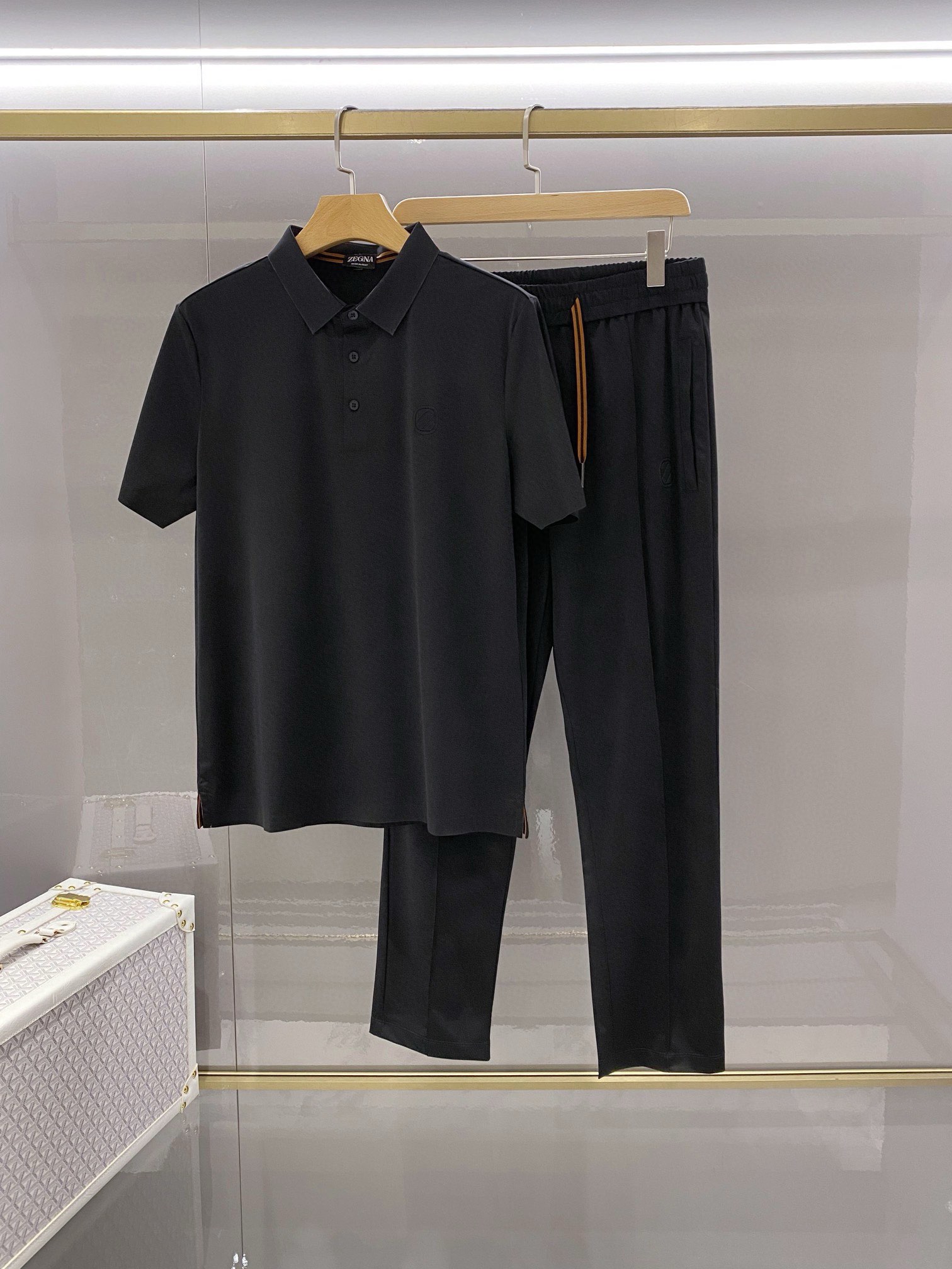 제냐 Zegna 반팔과 바지 세트