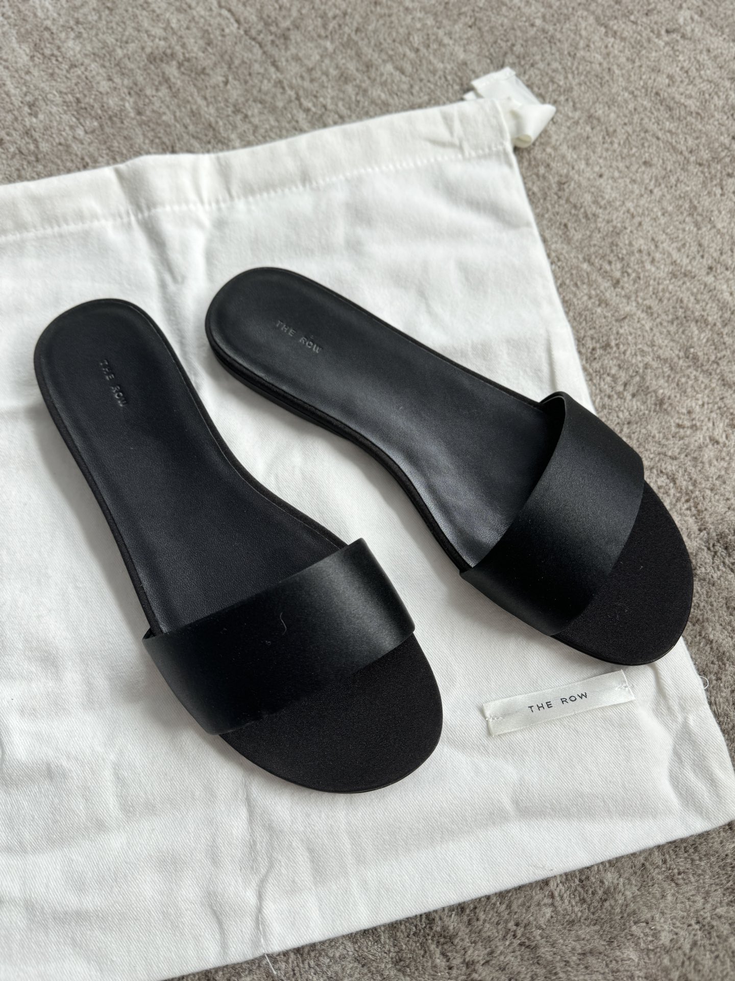 더 로우 The Row 샌들