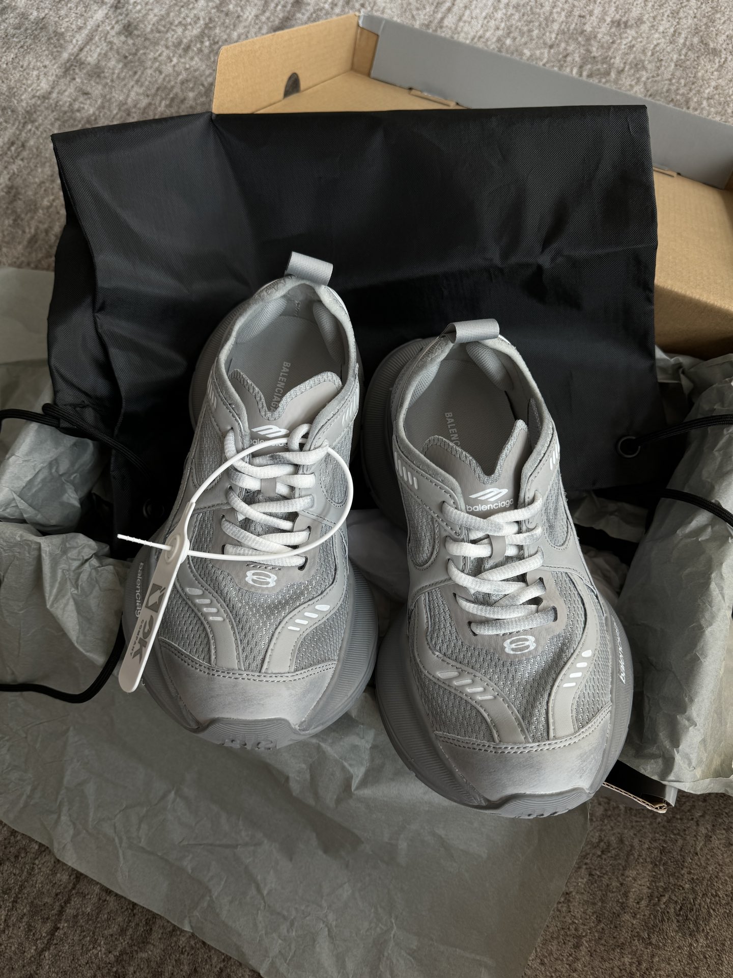 발렌시아가 Balenciaga 스니커즈