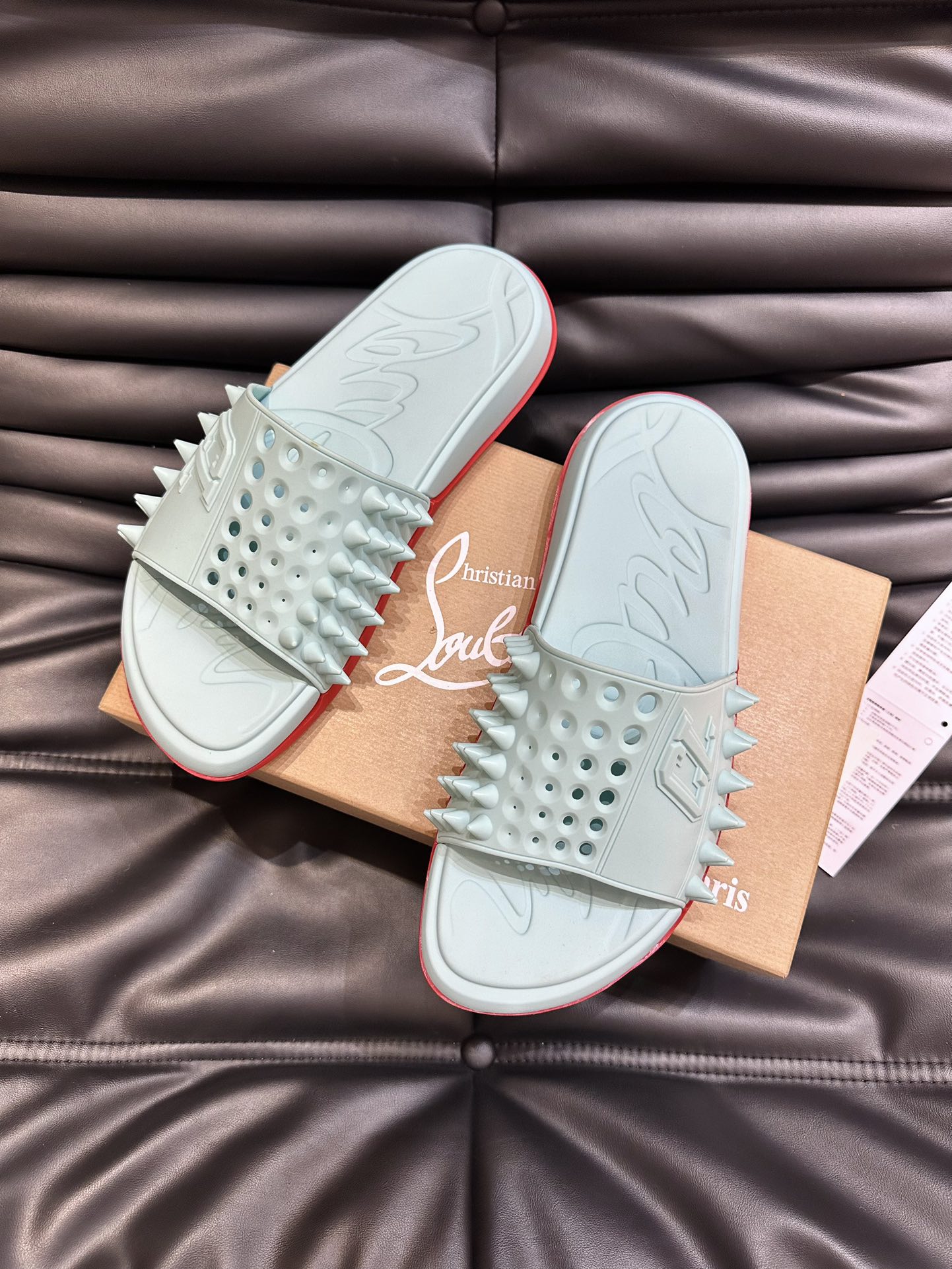 Christian Louboutin Loubi Flip 슬리퍼