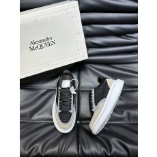 Alexander McQueen 스니커즈