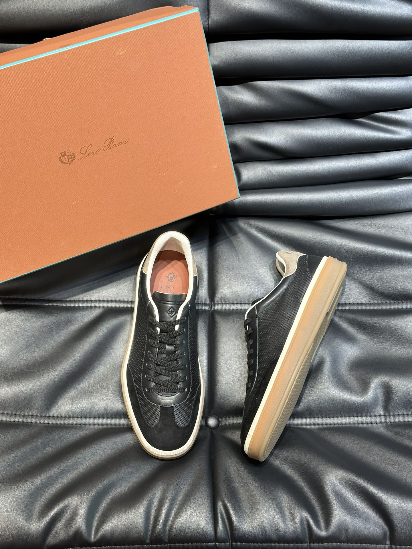 로로피아나 Loro Piana 스니커즈