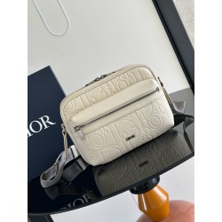 디올 Dior Rider 2.0 1ESPO340 크로스 백 23CM