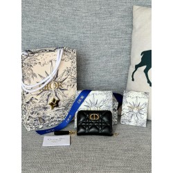 디올 Dior New Dior Caro 카드 케이스 11CM