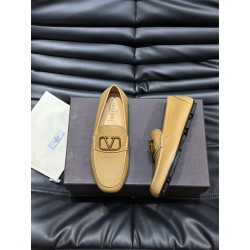 발렌티노 Valentino trackstud 로퍼