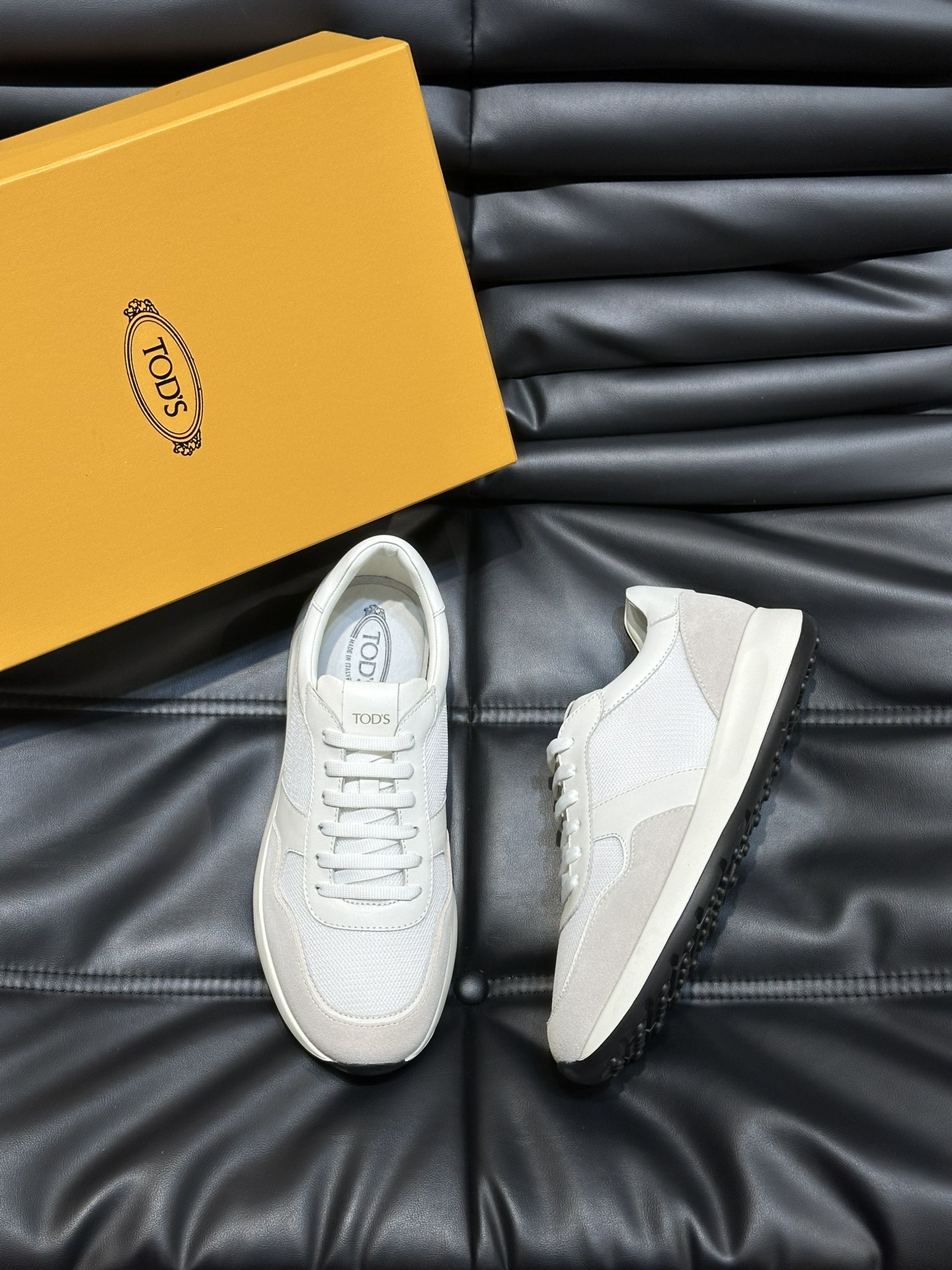 토즈 TOD'S 스니커즈