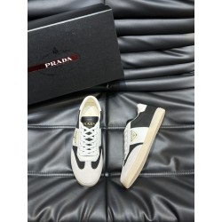 프라다 Prada 스니커즈