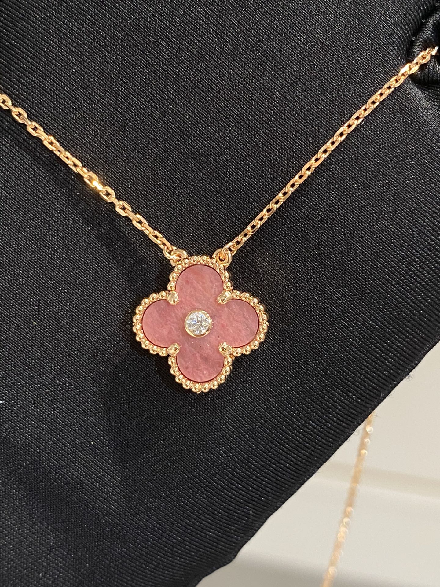 반클리프 Van Cleef & Arpels 목걸이