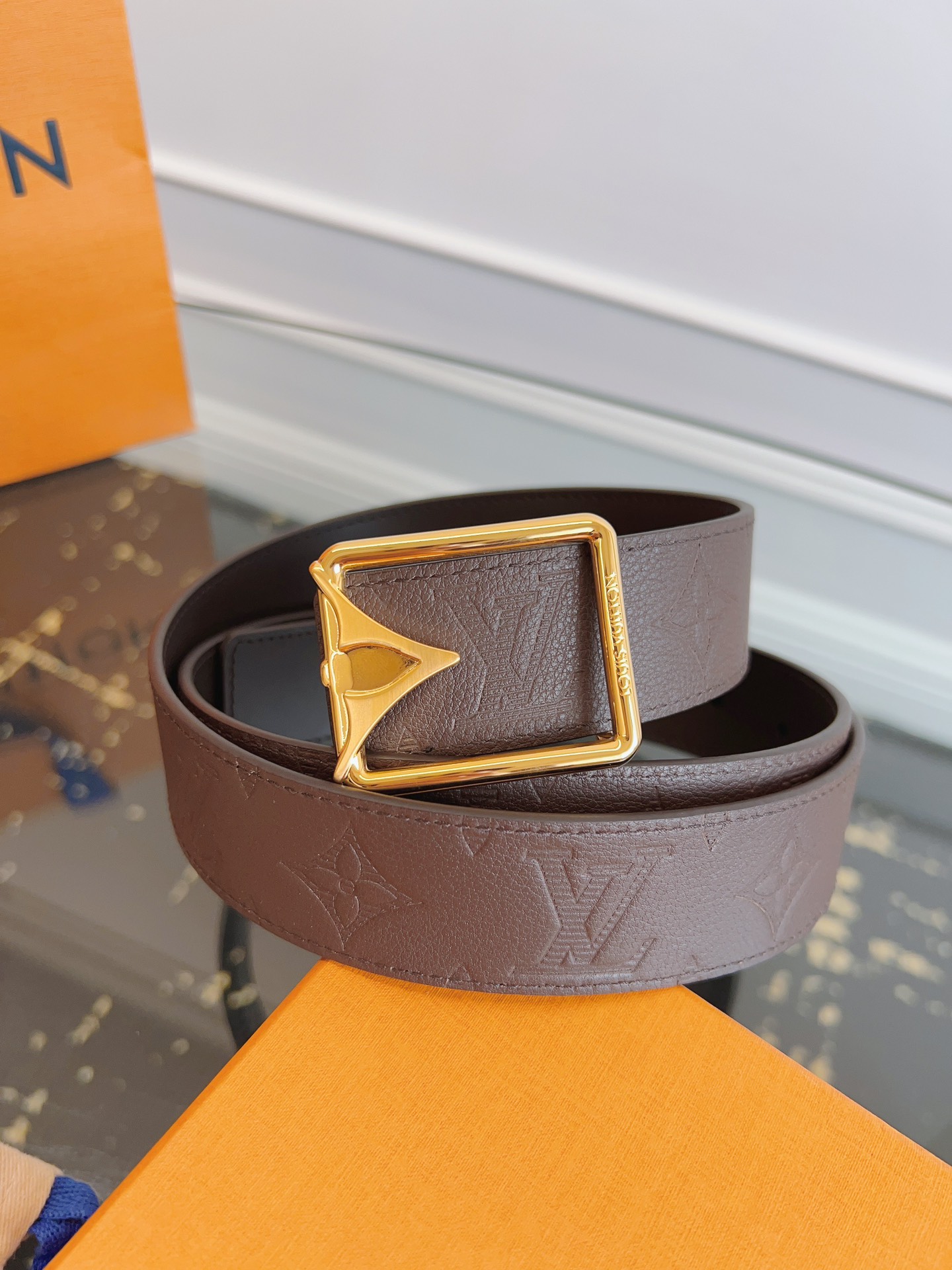 루이비통 Louis Vuitton 벨트 40mm