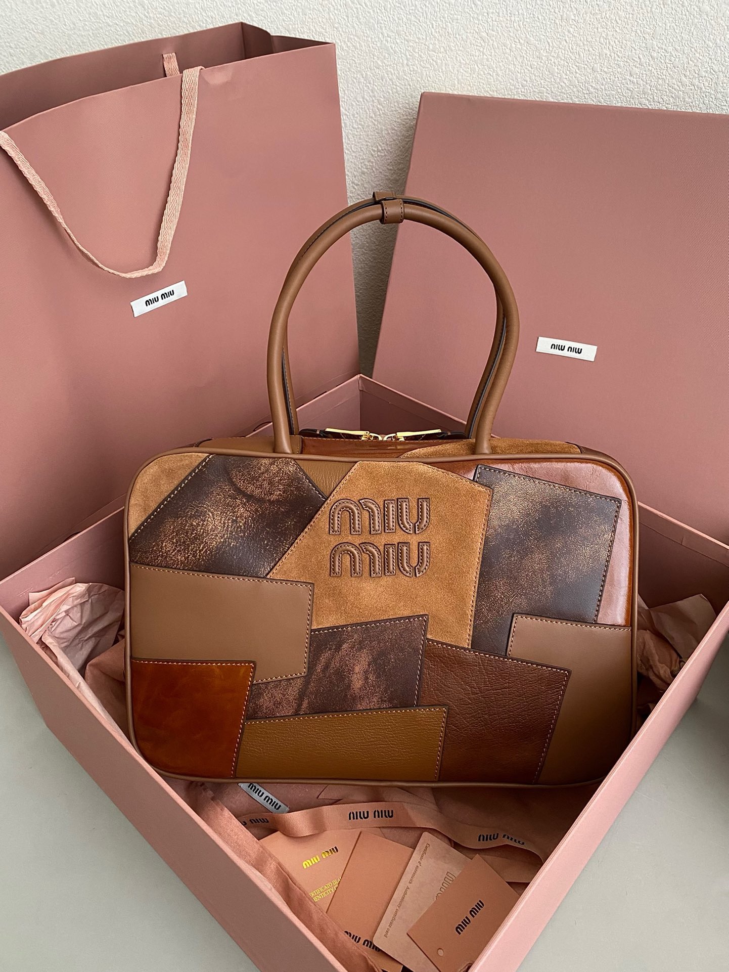 미우 미우 miu miu F0020 서류가방 34CM