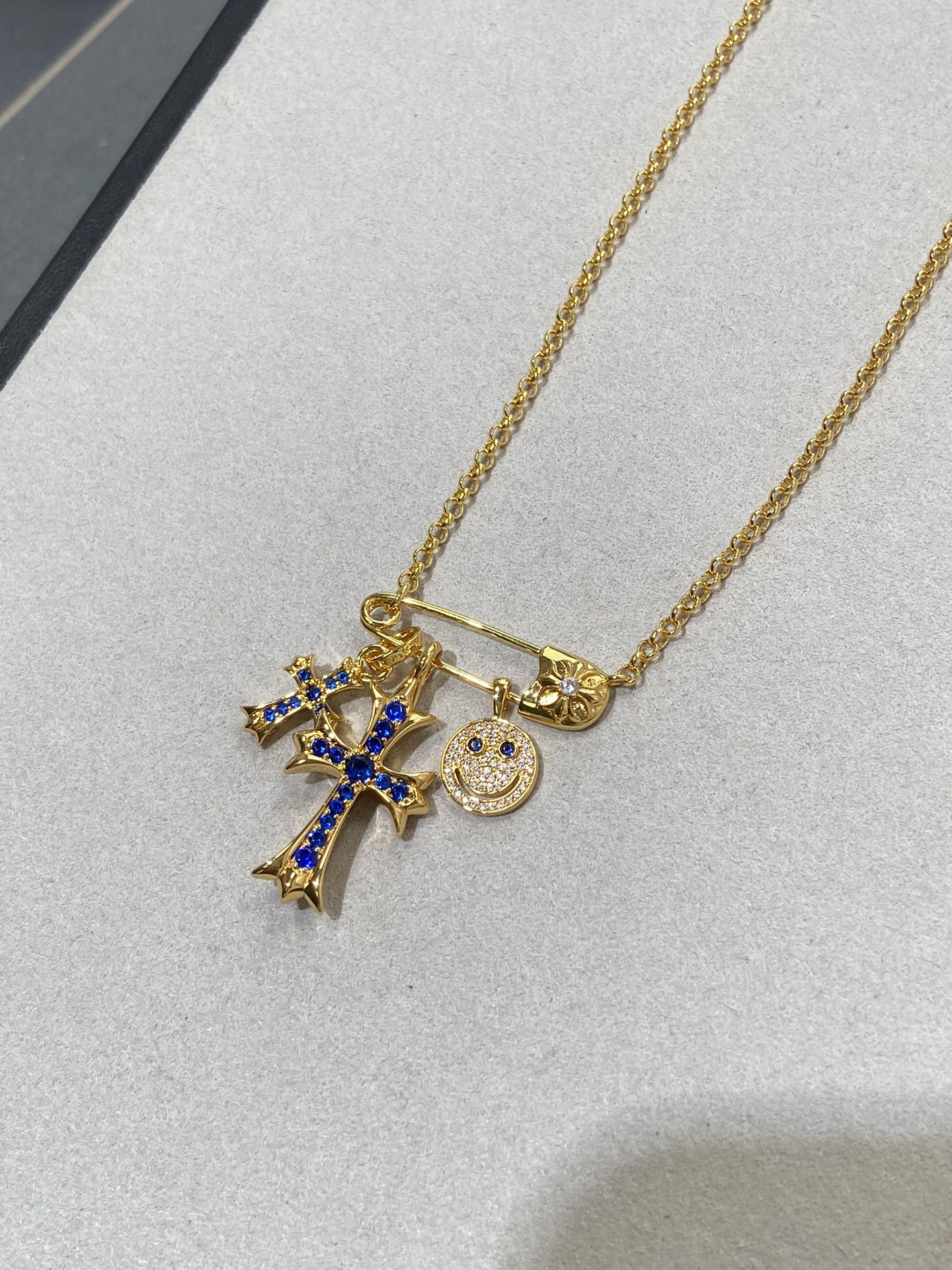 크롬하츠 Chrome Hearts 목걸이