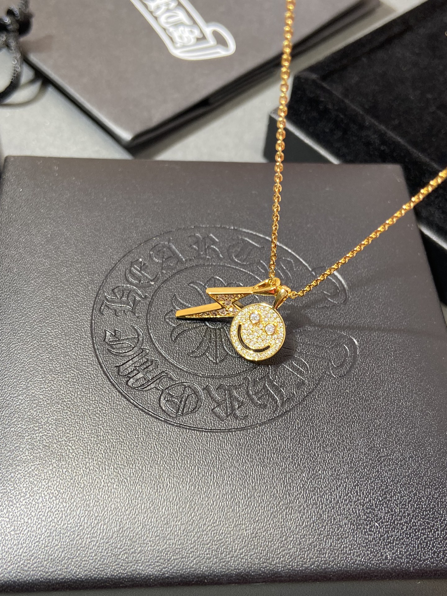 크롬하츠 Chrome Hearts 목걸이