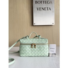 보테가베네타 Bottega Veneta 파우치
