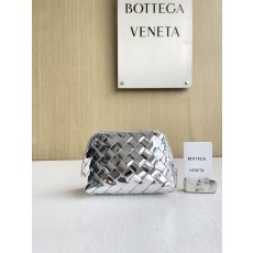 보테가베네타 Bottega Veneta 파우치