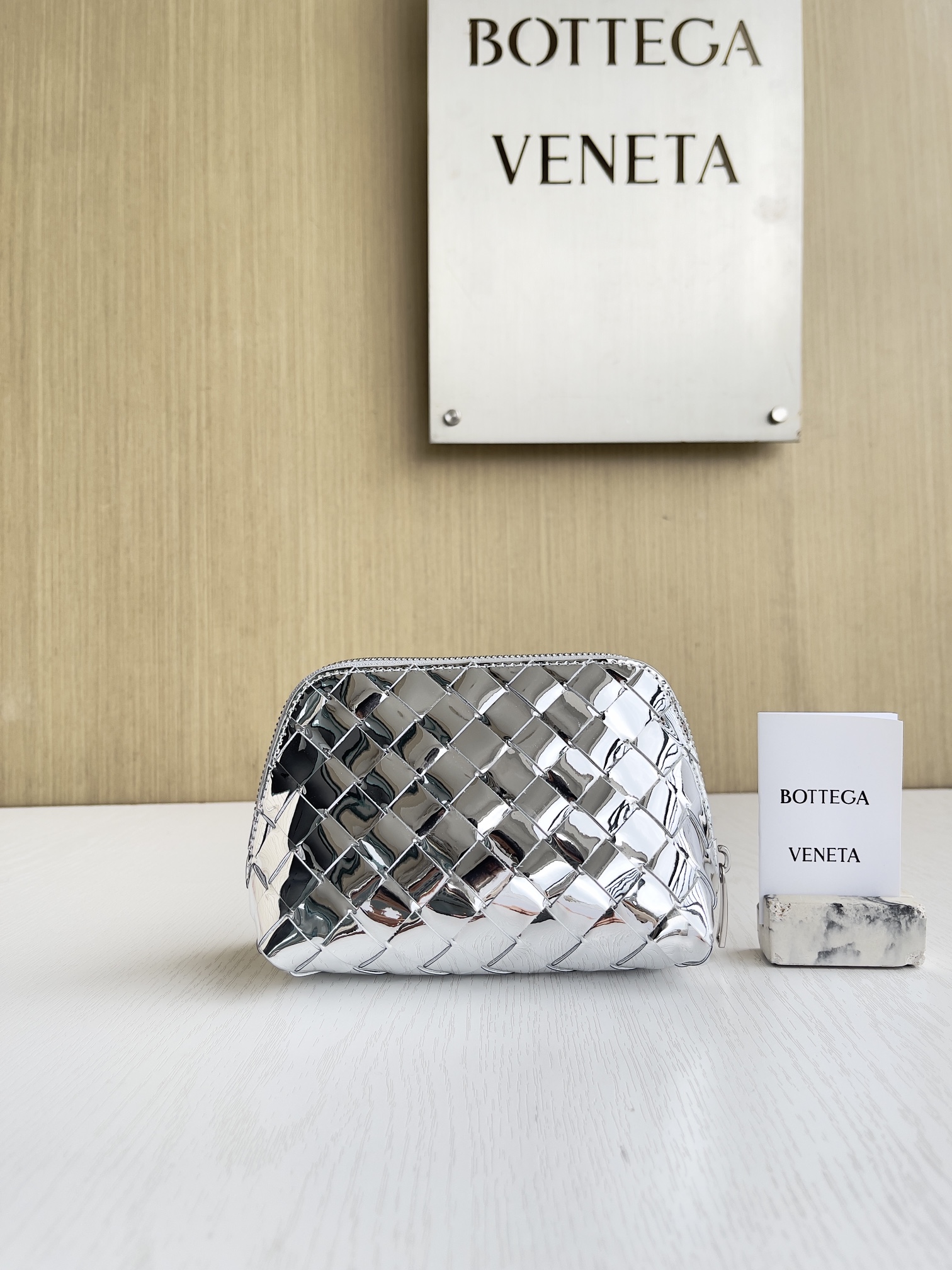 보테가베네타 Bottega Veneta 파우치