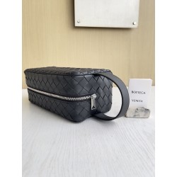 보테가베네타 Bottega Veneta 파우치