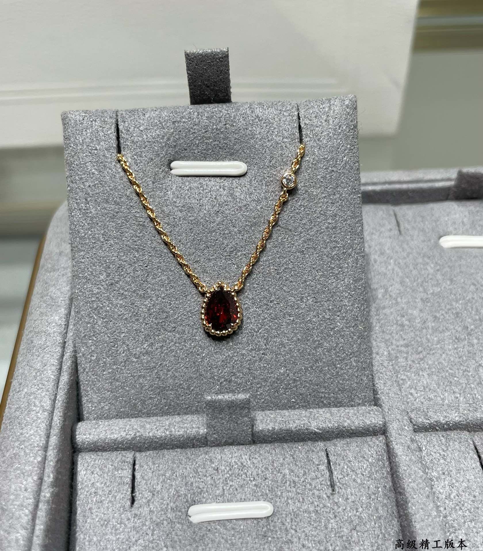 부쉐론 Boucheron serpent bohème 다섯 개의 모티브로 목걸이