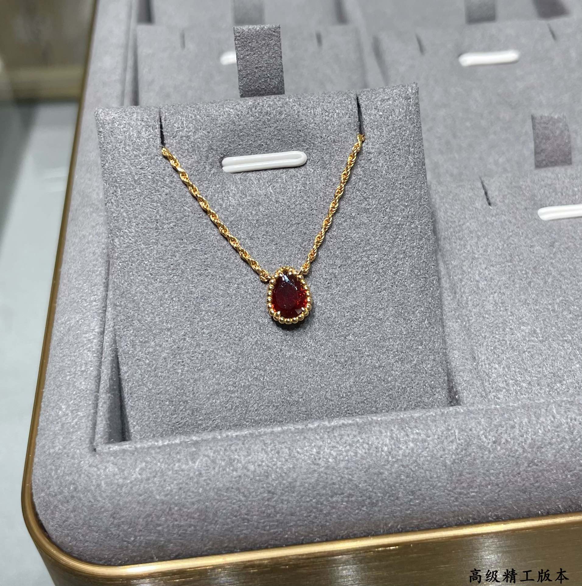 부쉐론 Boucheron serpent bohème 다섯 개의 모티브로 목걸이
