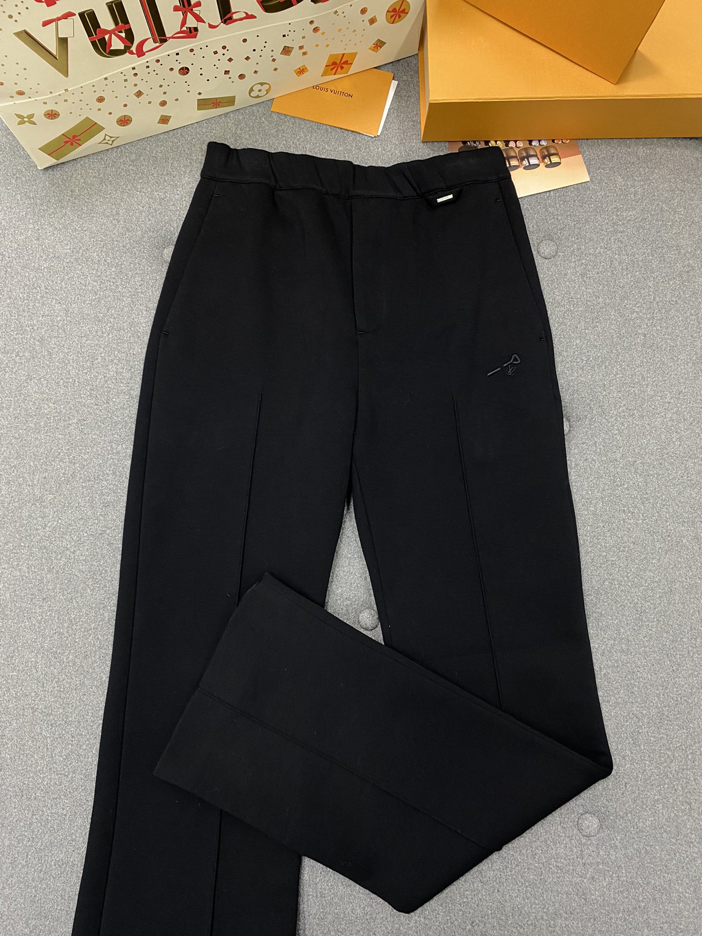루이비통 Louis Vuitton 바지