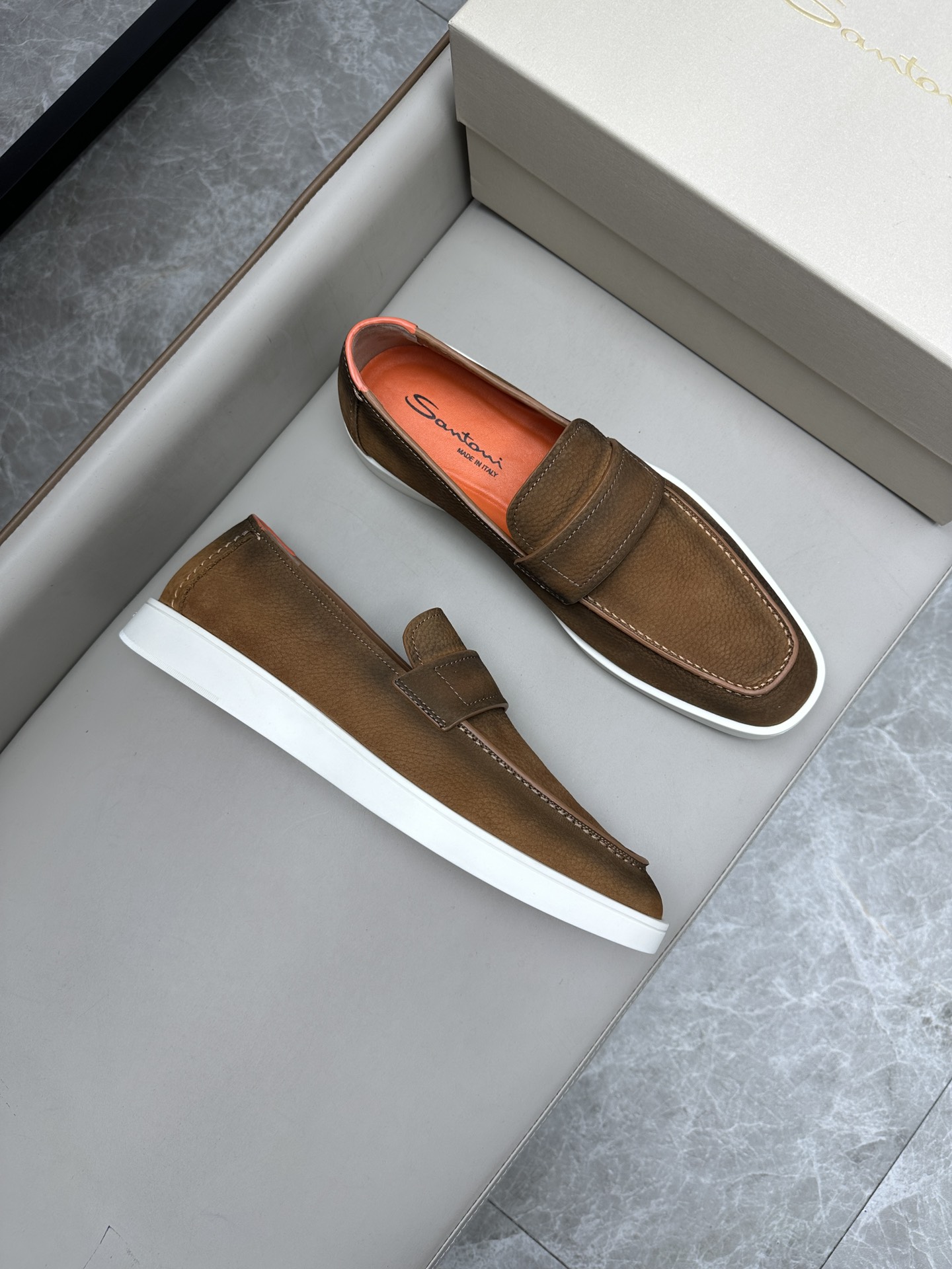 santoni 스니커즈