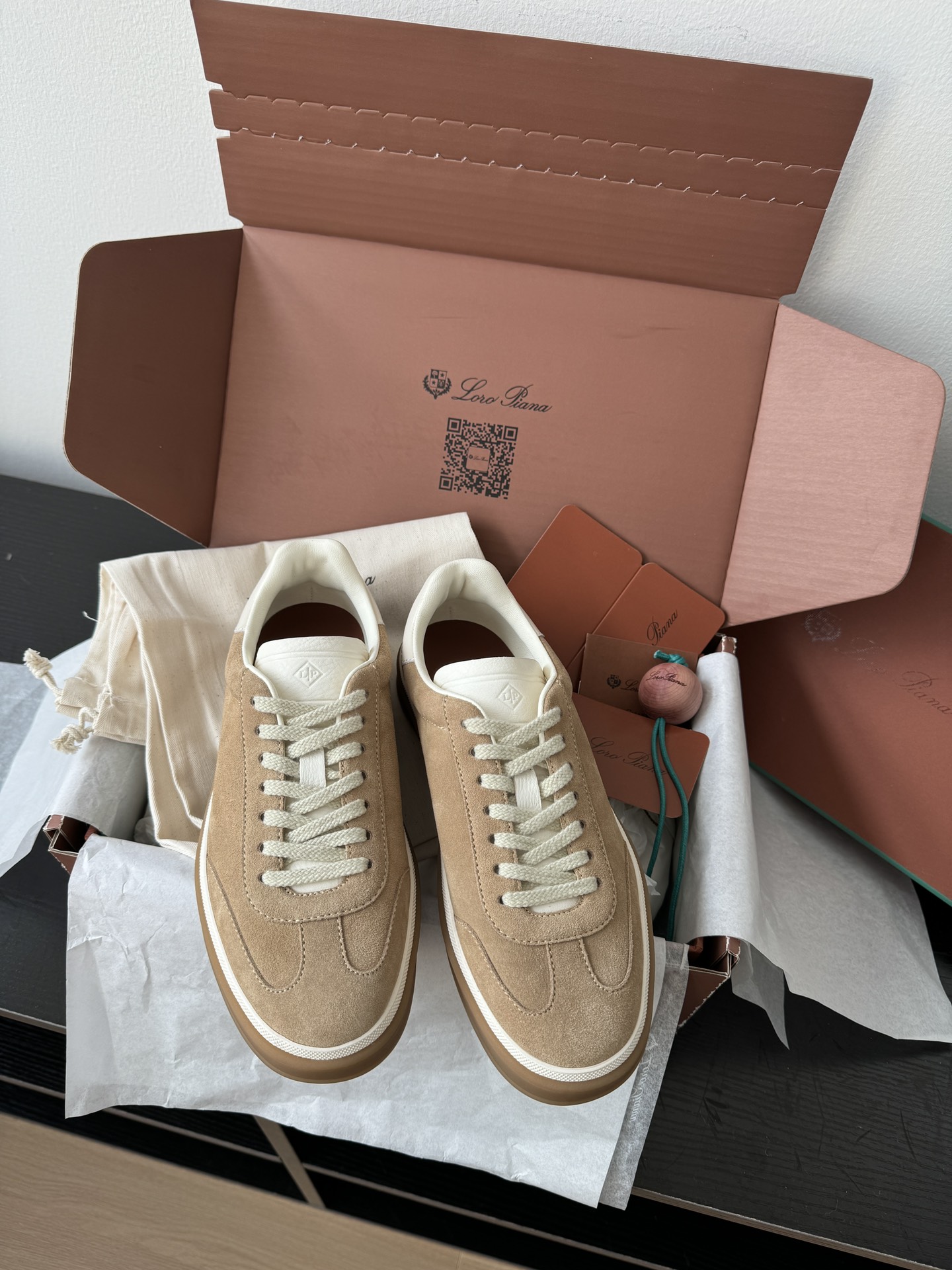 로로피아나 Loro Piana 스니커즈