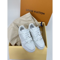 루이비통 Louis Vuitton 스니커즈