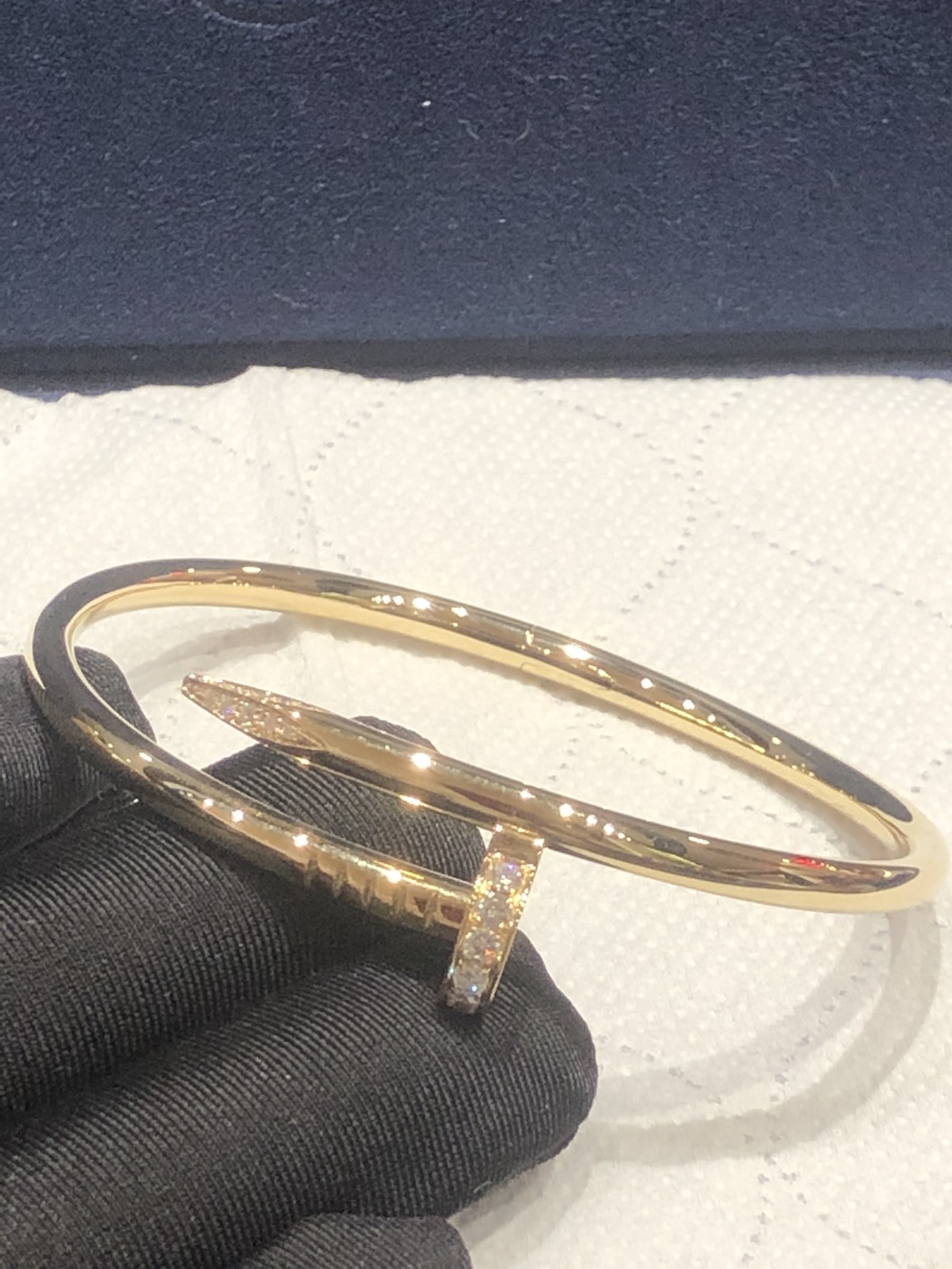 까르띠에 Cartier JUSTE UN CLOU 팔찌