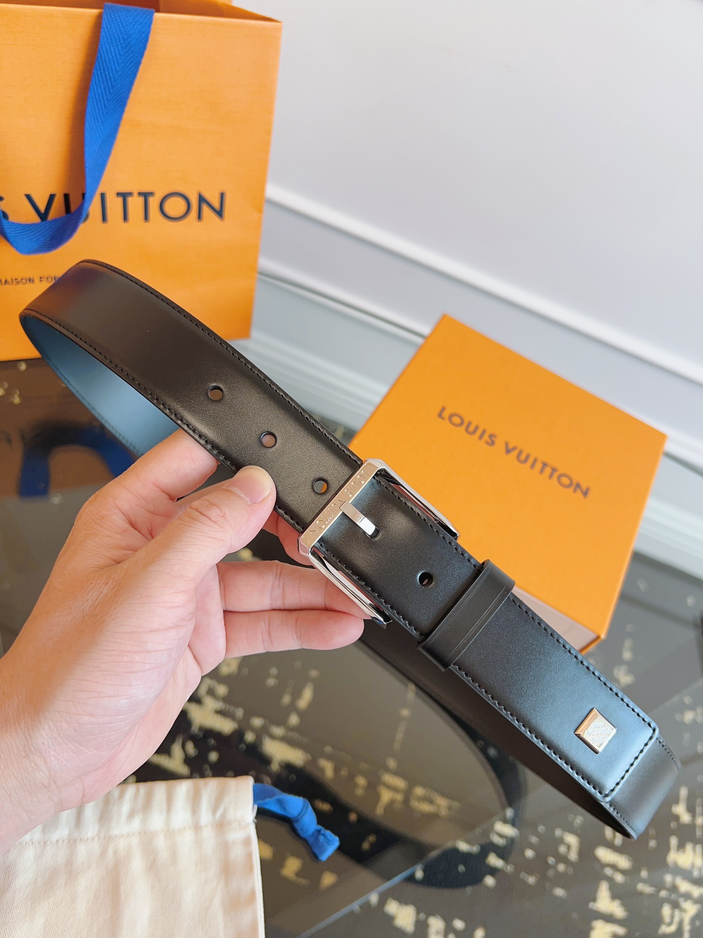 루이비통 Louis Vuitton 벨트 35mm