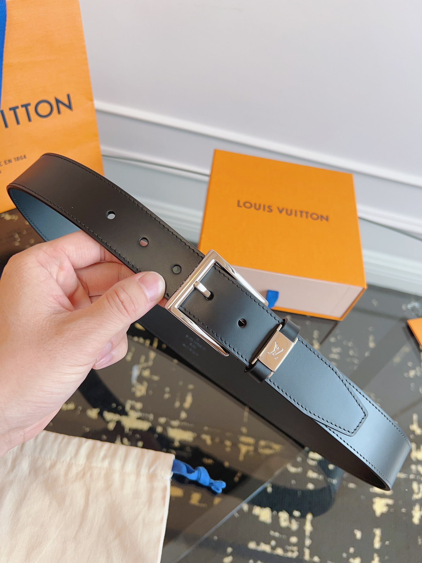 루이비통 Louis Vuitton 벨트 35mm
