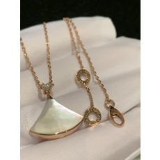 불가리 Bvlgari DIVAS’ DREAM 디바스 드림 목걸이