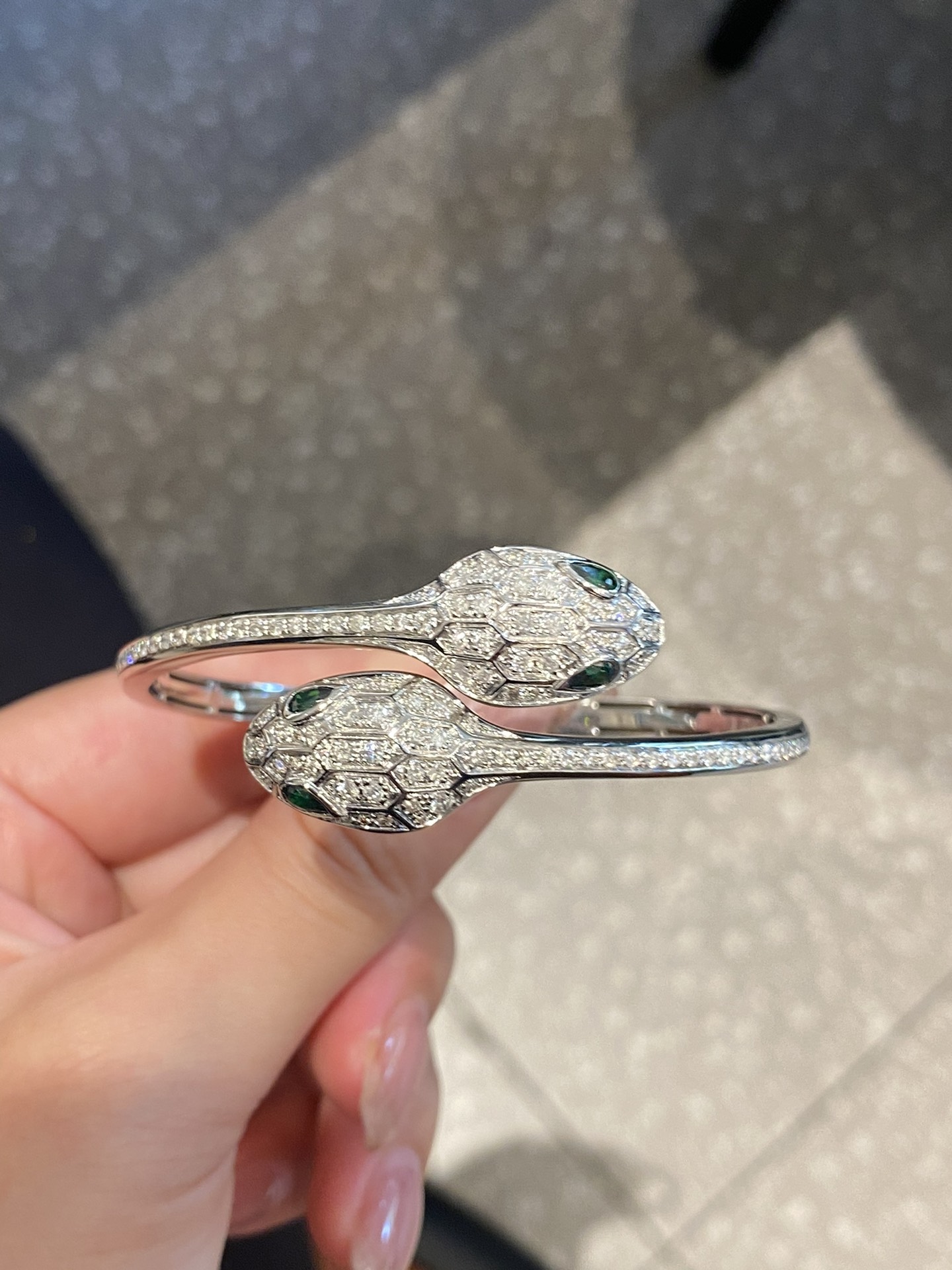 불가리 Bvlgari SERPENTI VIPER 세르펜티 바이퍼 팔찌