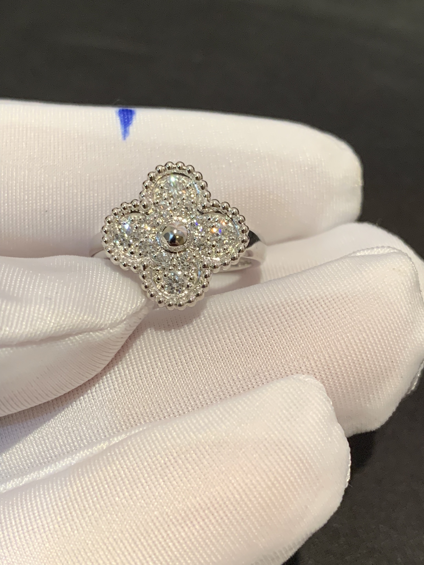 반클리프 Van Cleef & Arpels 빈티지 알함브라 Vintage Alhambra 반지
