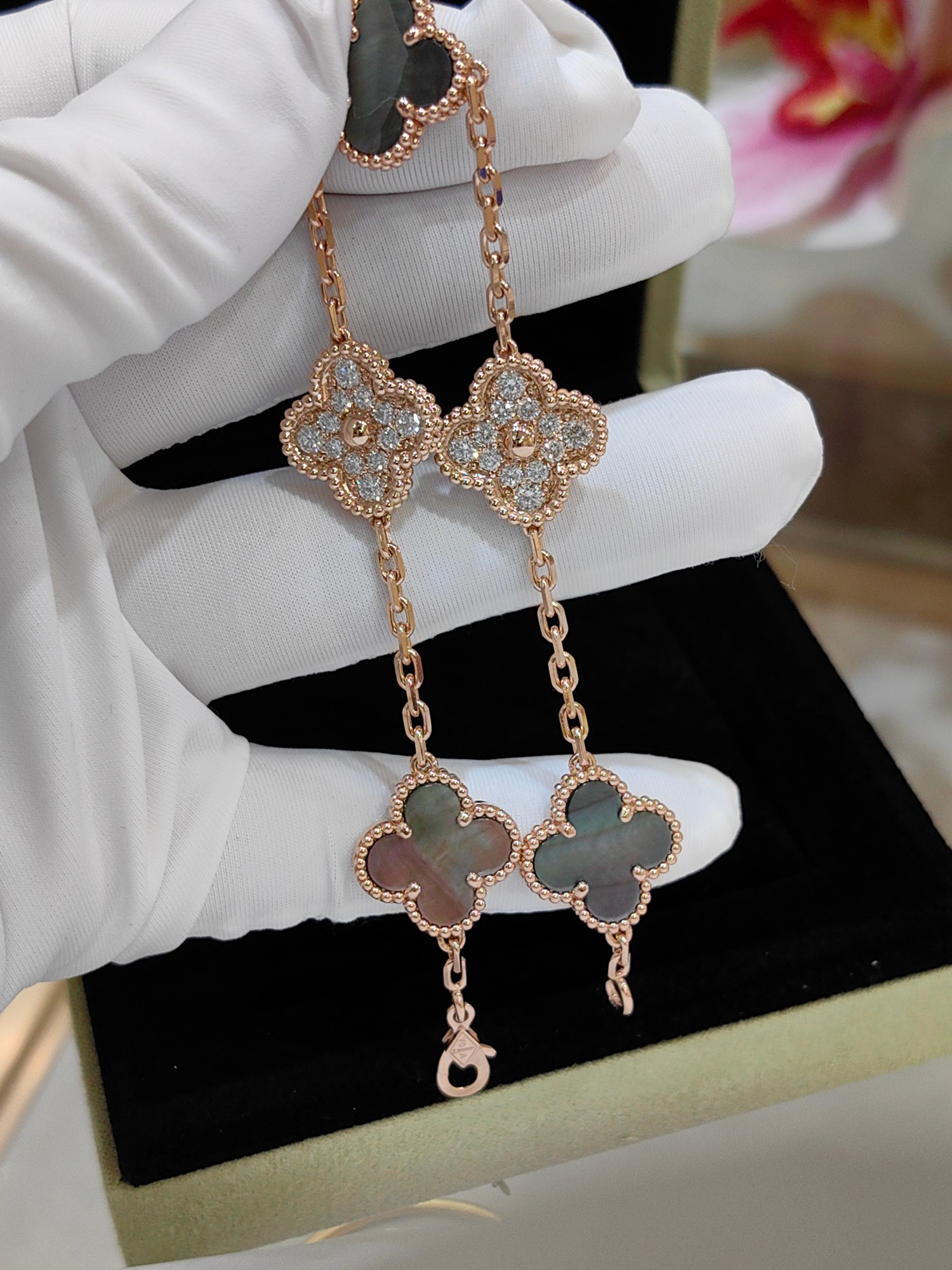 반클리프 Van Cleef & Arpels 팔찌