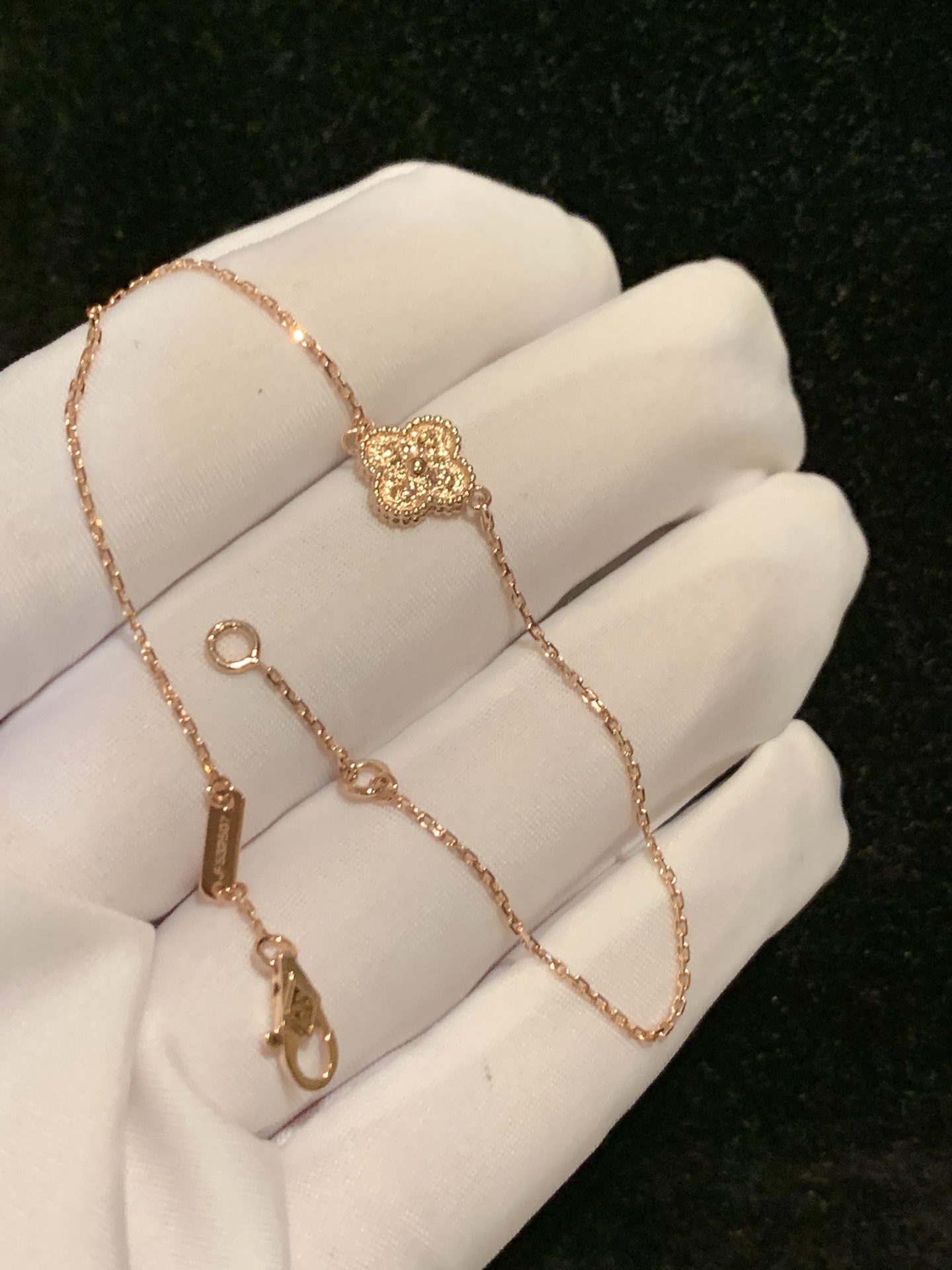 반클리프 Van Cleef & Arpels 팔찌