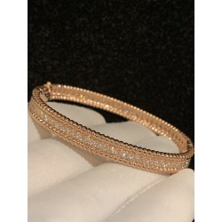 반클리프 Van Cleef & Arpels 팔찌