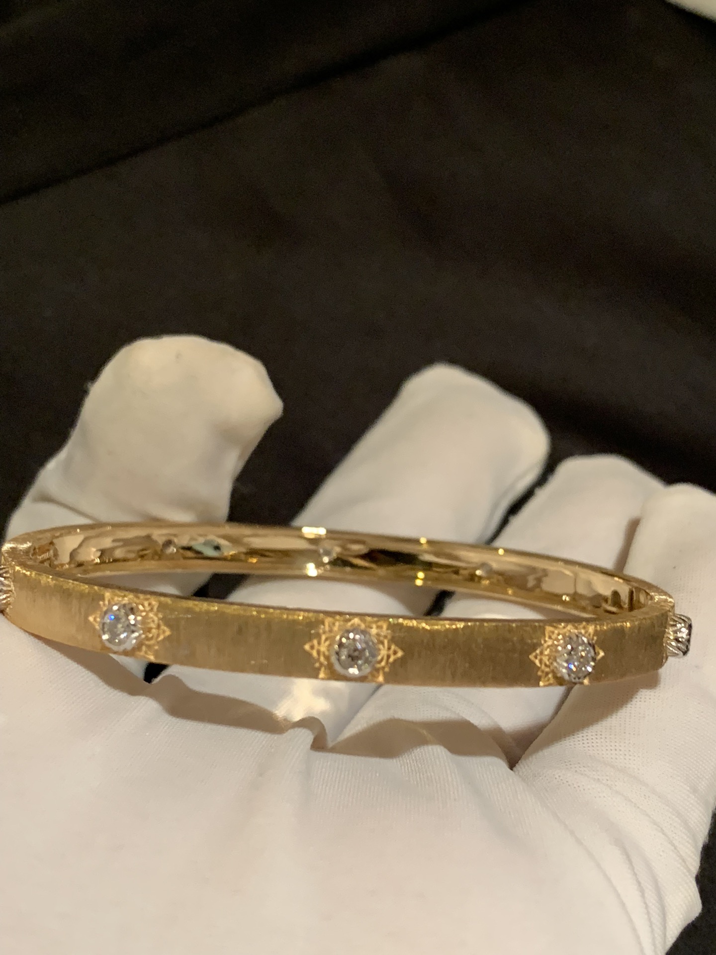 부첼라티 Buccellati 팔찌