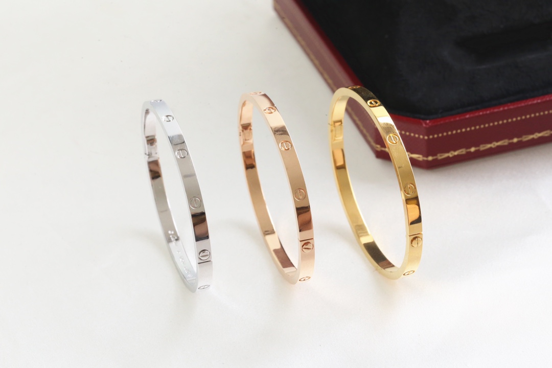 까르띠에 Cartier 팔찌  3.65mm  VK5Y