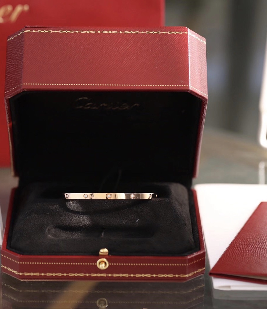 까르띠에 Cartier 팔찌