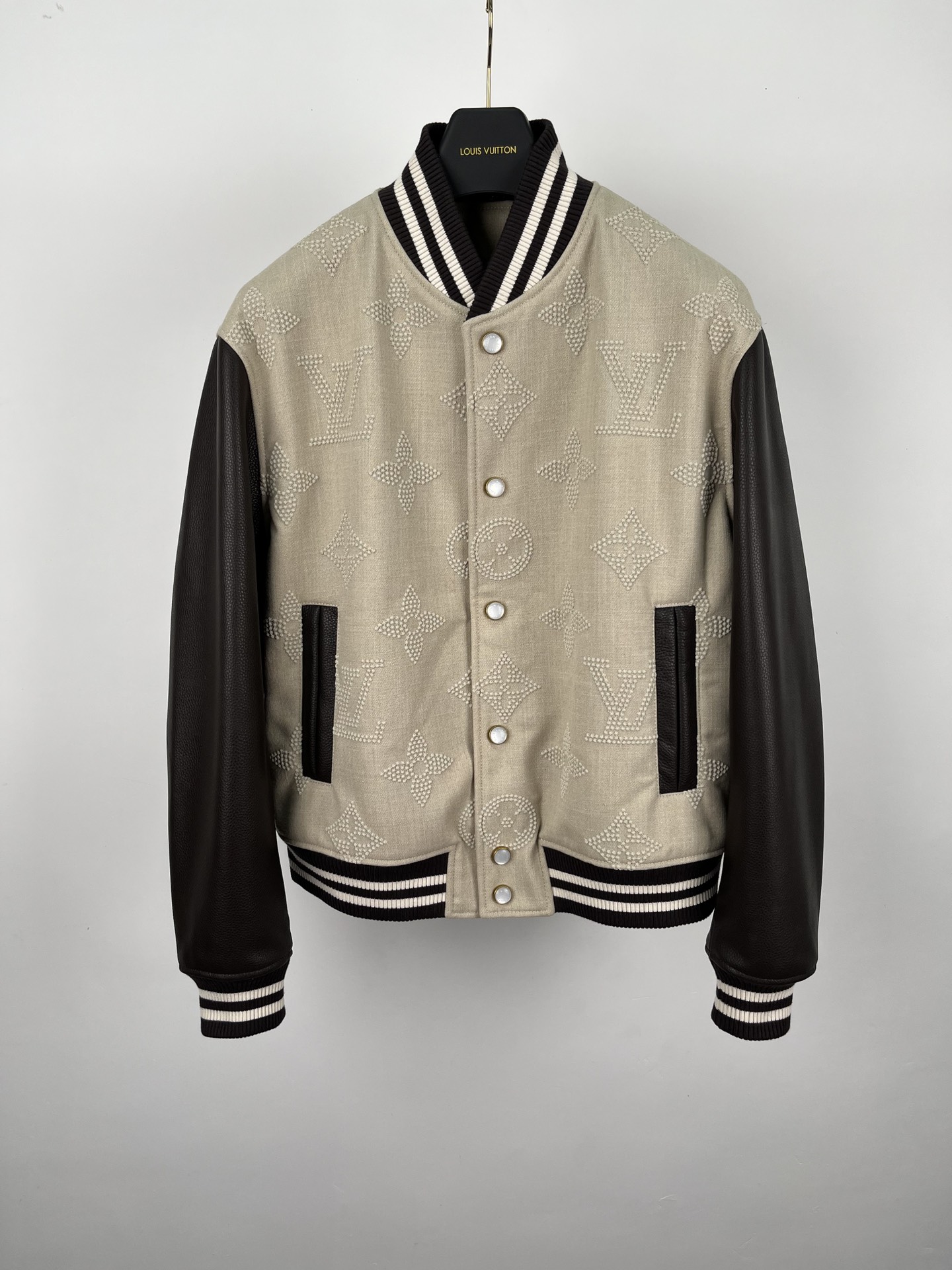 루이비통 Louis Vuitton 재킷
