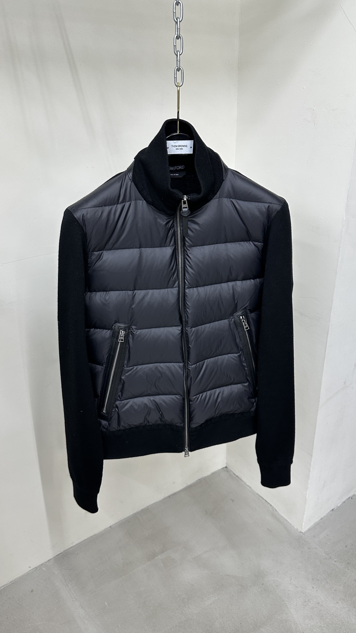 톰 포드 Tom Ford 패딩