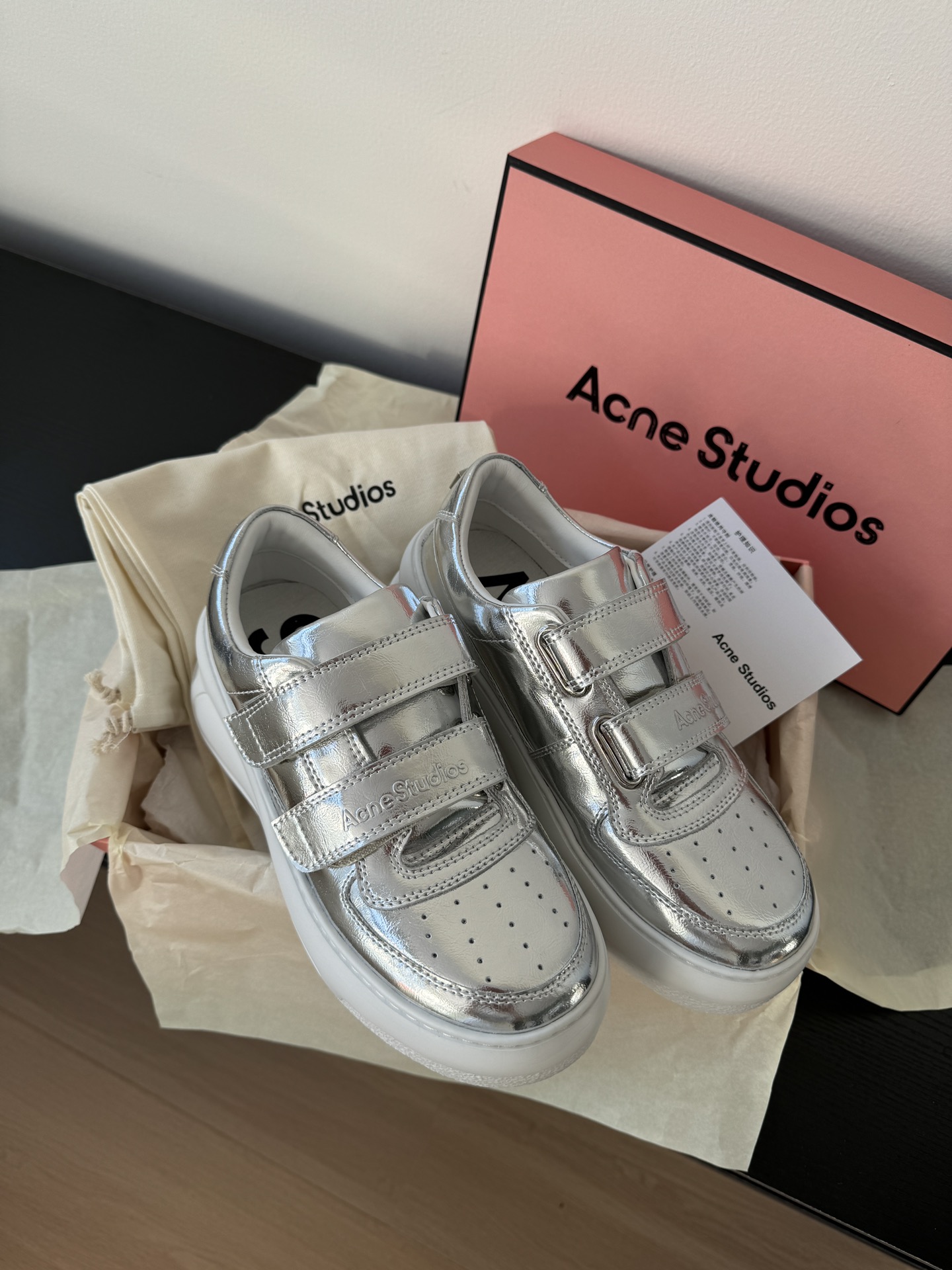 acne studios 스니커즈