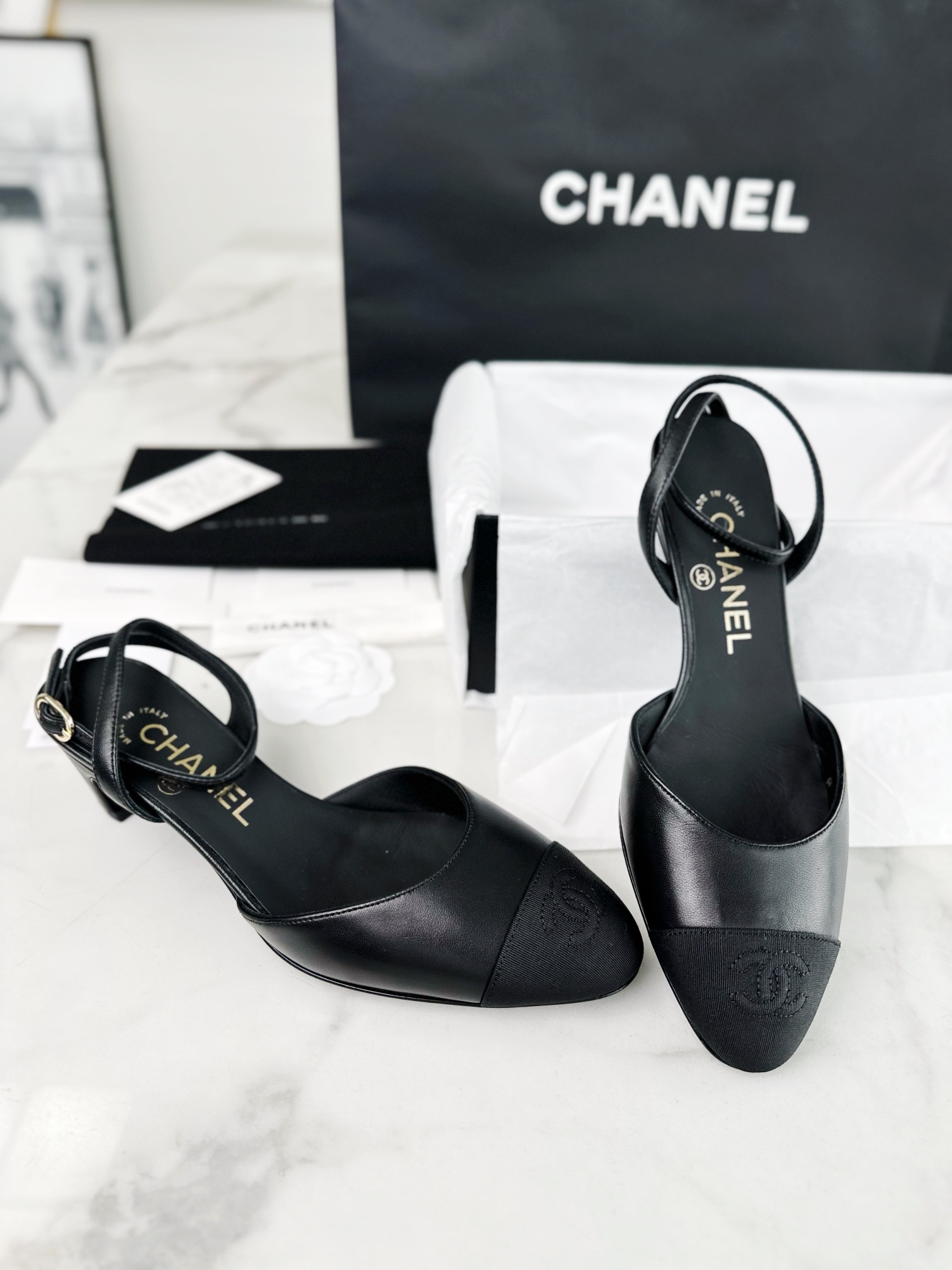 샤넬 CHANEL 샌들