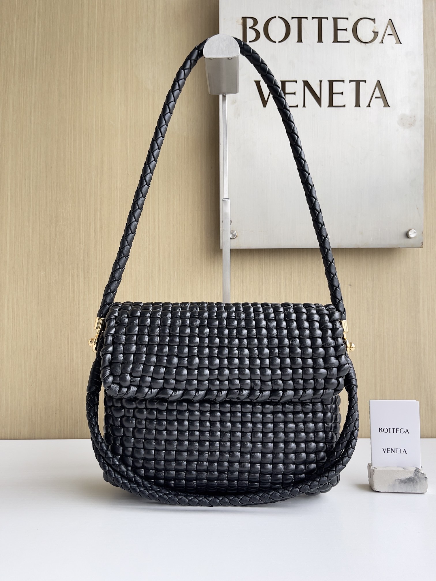 보테가베네타 Bottega Veneta Swing 764073