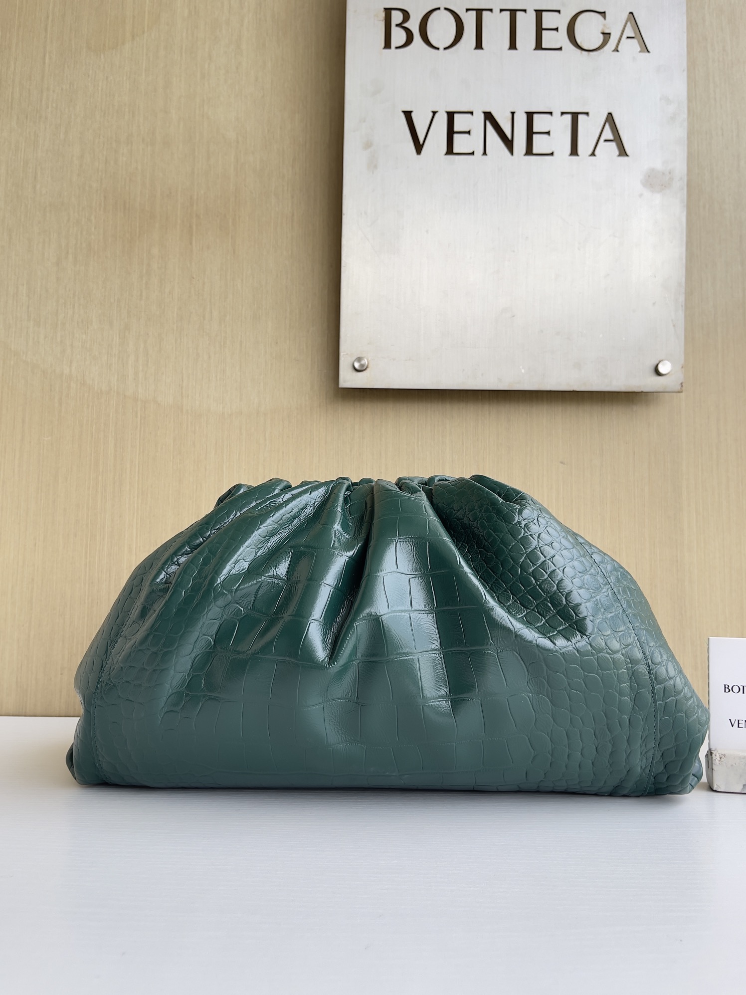 보테가베네타 Bottega Veneta Pouch 576227