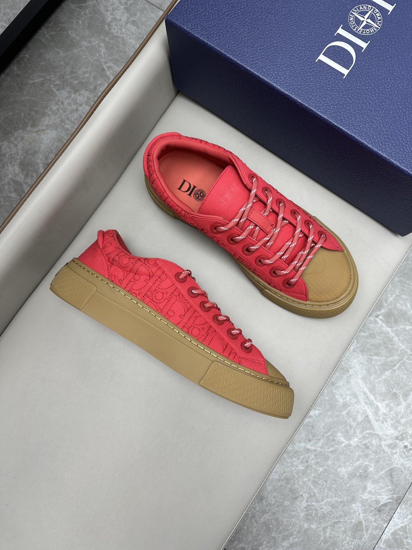 프라다 Prada 스니커즈