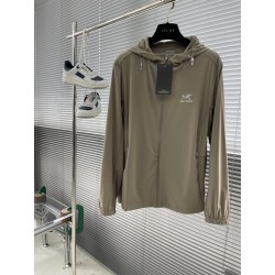 아크테릭스 ARC'TERYX 재킷
