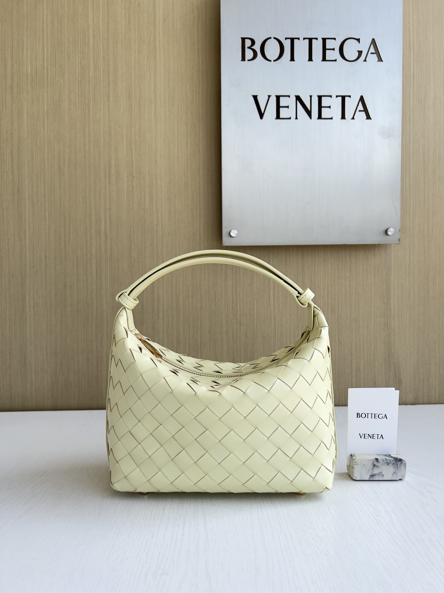 보테가베네타 Bottega Veneta MINI Wallace 754443 22cm