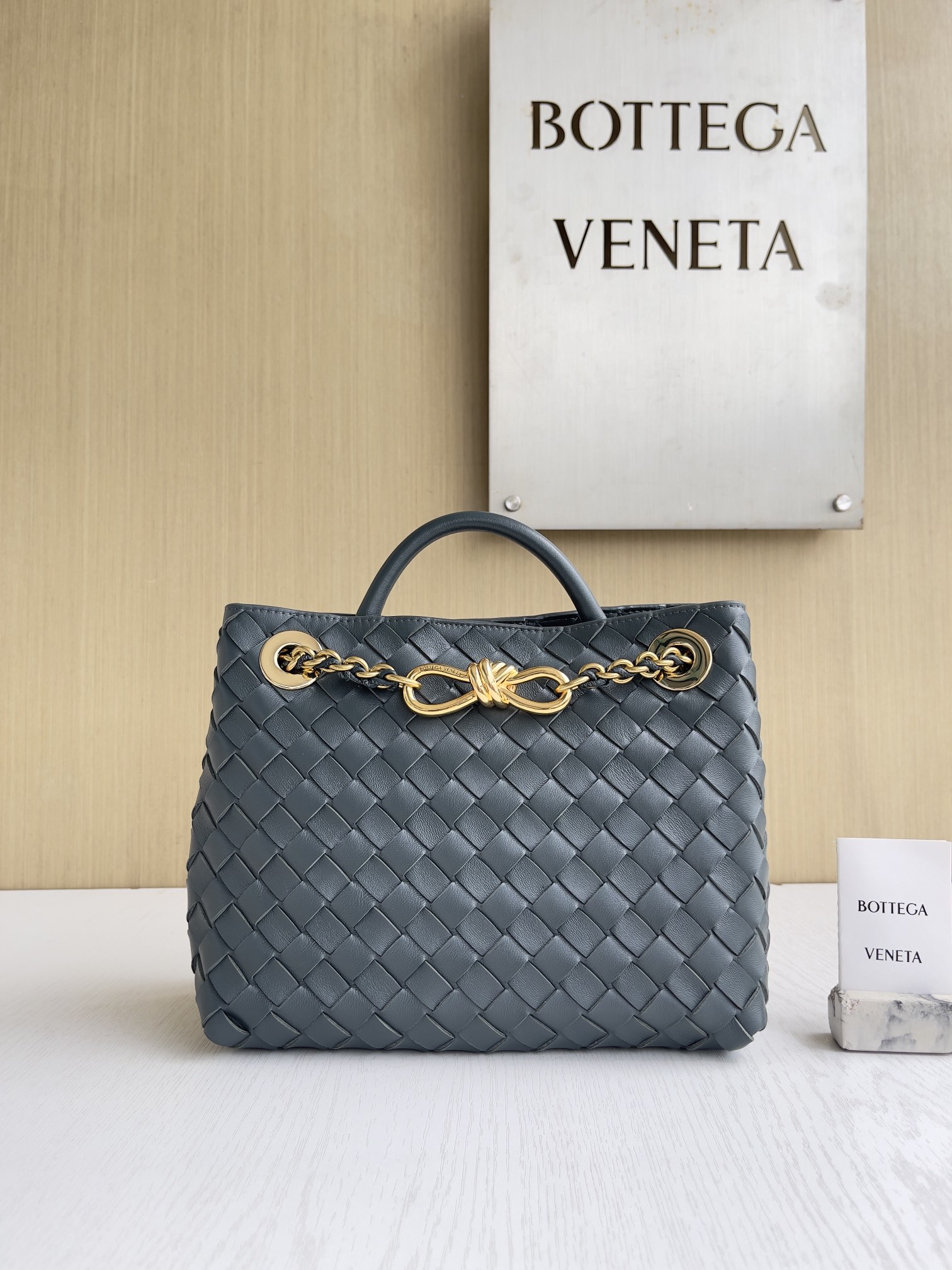 보테가베네타 Bottega Veneta Andiamo 토트 백 786008