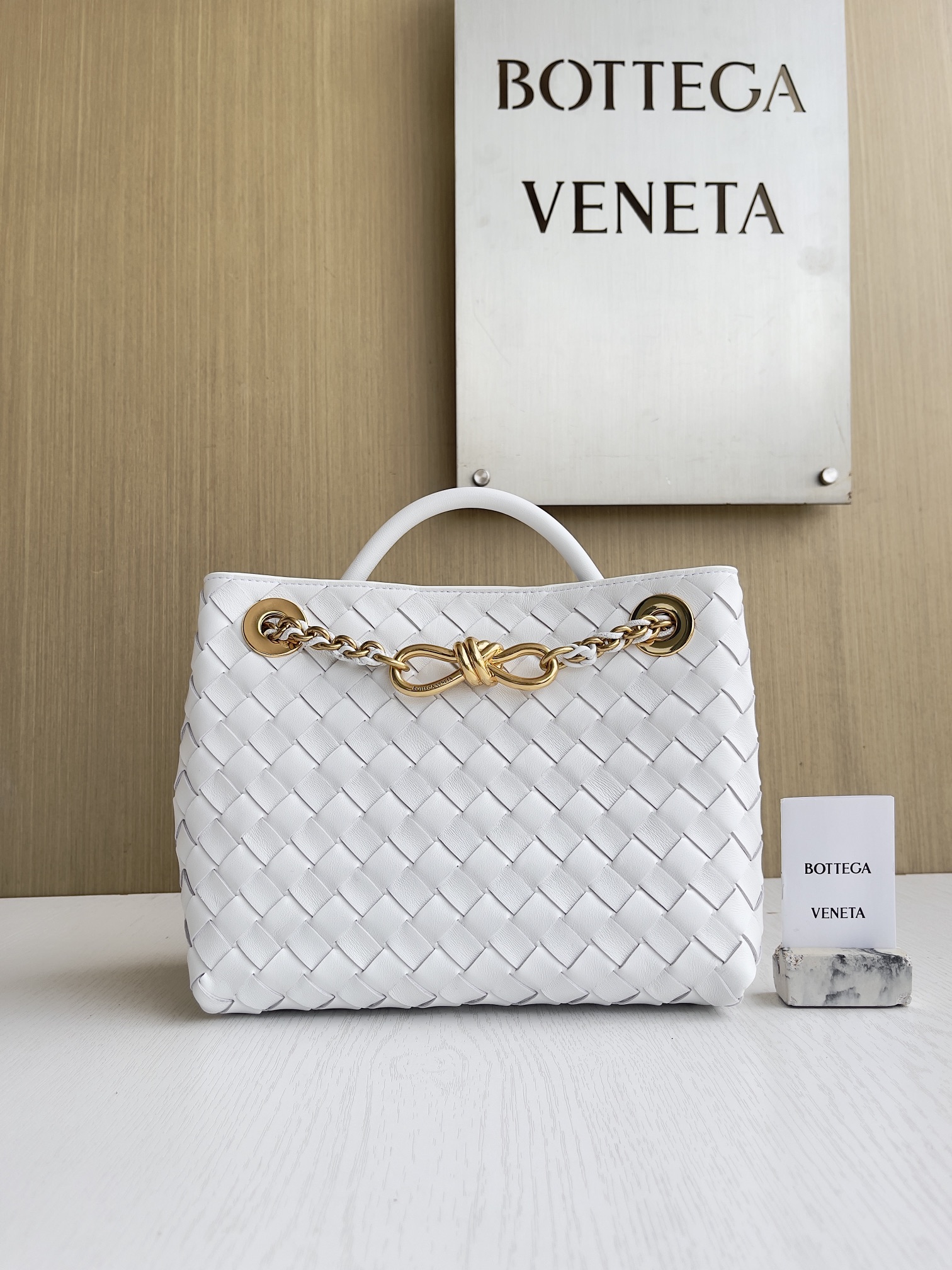 보테가베네타 Bottega Veneta Andiamo 토트 백 786008
