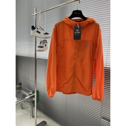 아크테릭스 ARC'TERYX Squamish series 재킷